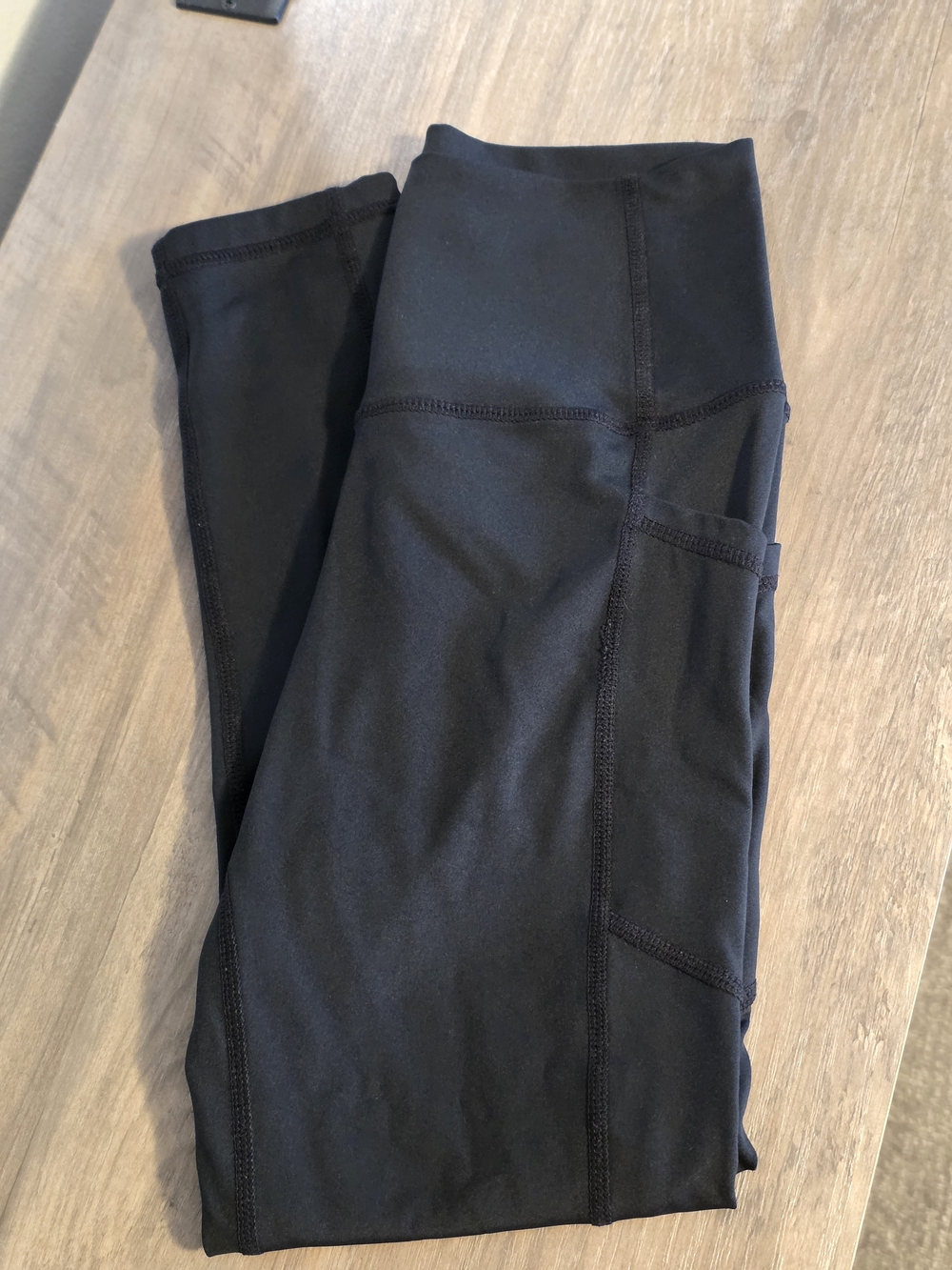 ZYIA Black Brilliant High-Rise Pocket Capri Leggings